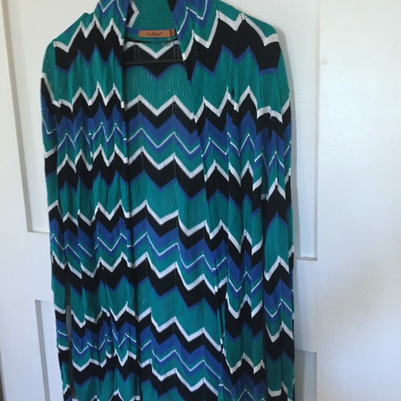 Belldini Chevron Print Long Sleeve Cardigan - Picture 6 of 7